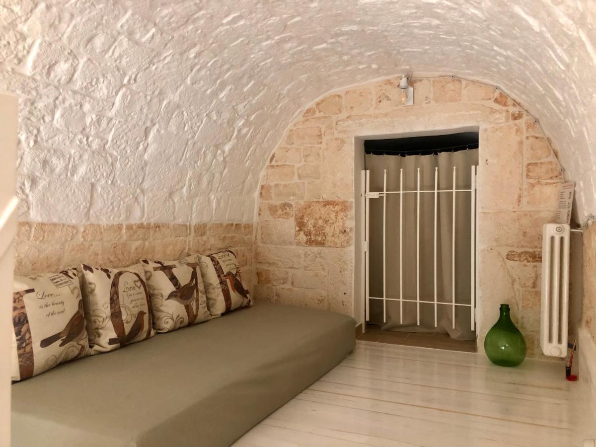 Nido Di Pietra-Dimora In Centro Bed & Breakfast Alberobello Exterior foto